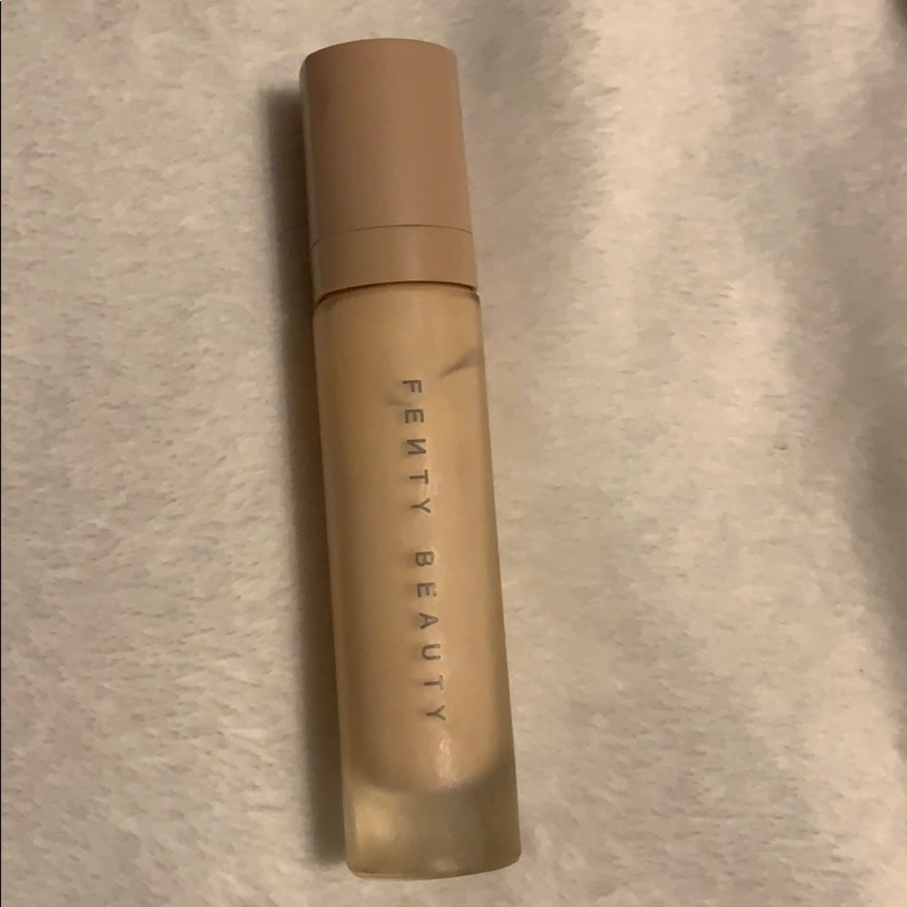 Fenty instant retouch primer